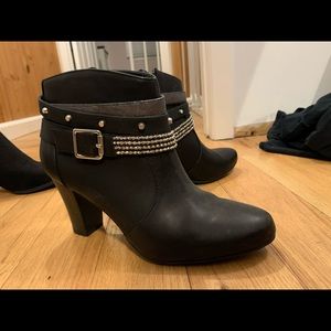 Ankle boots with heels